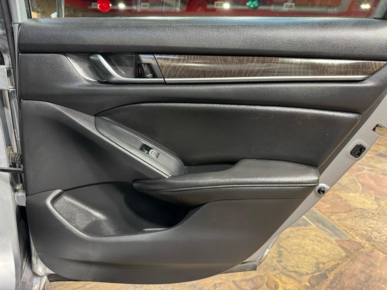 Honda Accord Sedan EX-L 1.5T CVT 2019