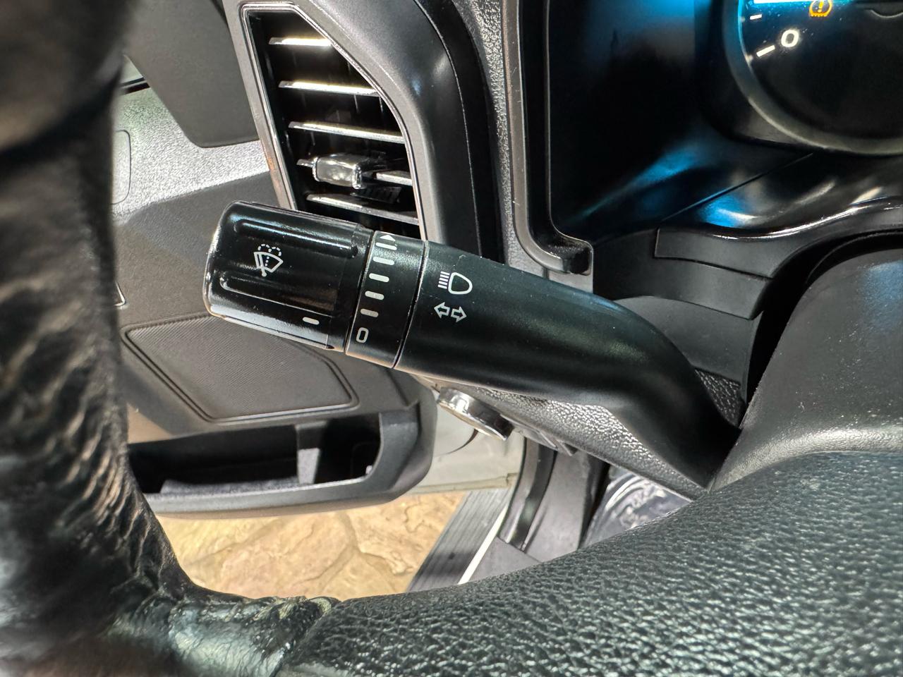 Ford F-150 XLT 4WD SuperCrew 5.5' Box 2019
