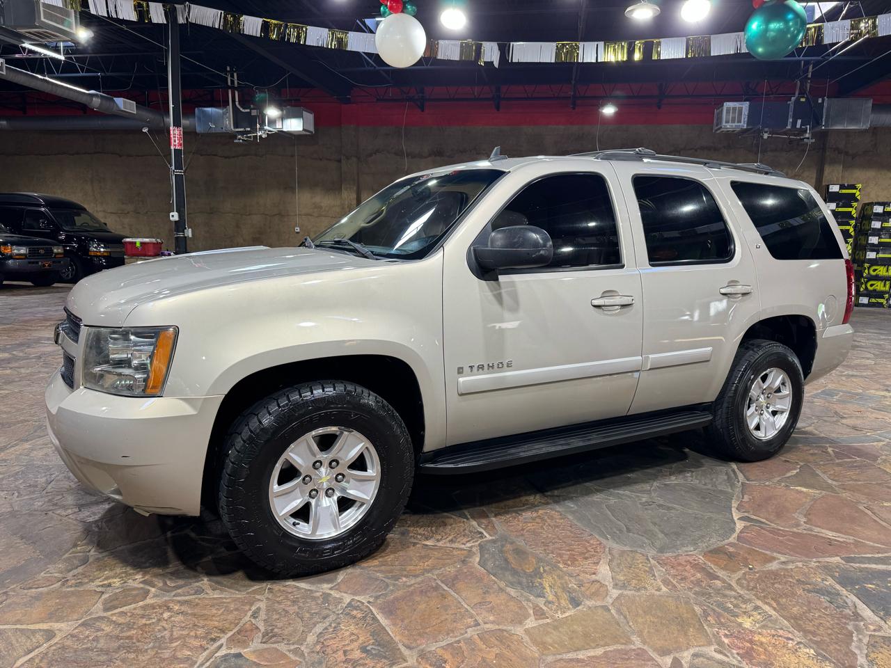 Chevrolet Tahoe 2WD 4dr 1500 LT 2007