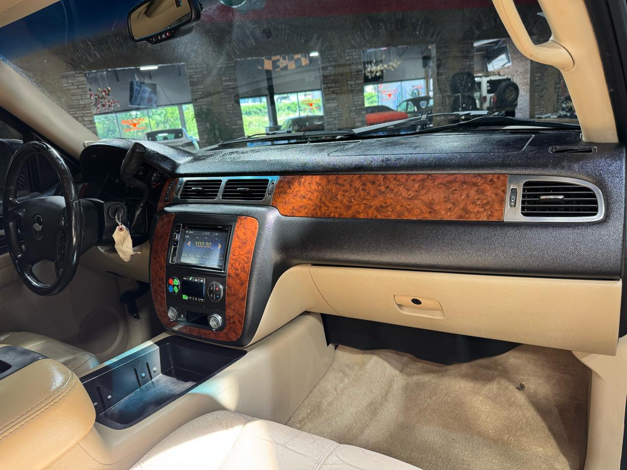 Chevrolet Tahoe 2WD 4dr 1500 LT 2007