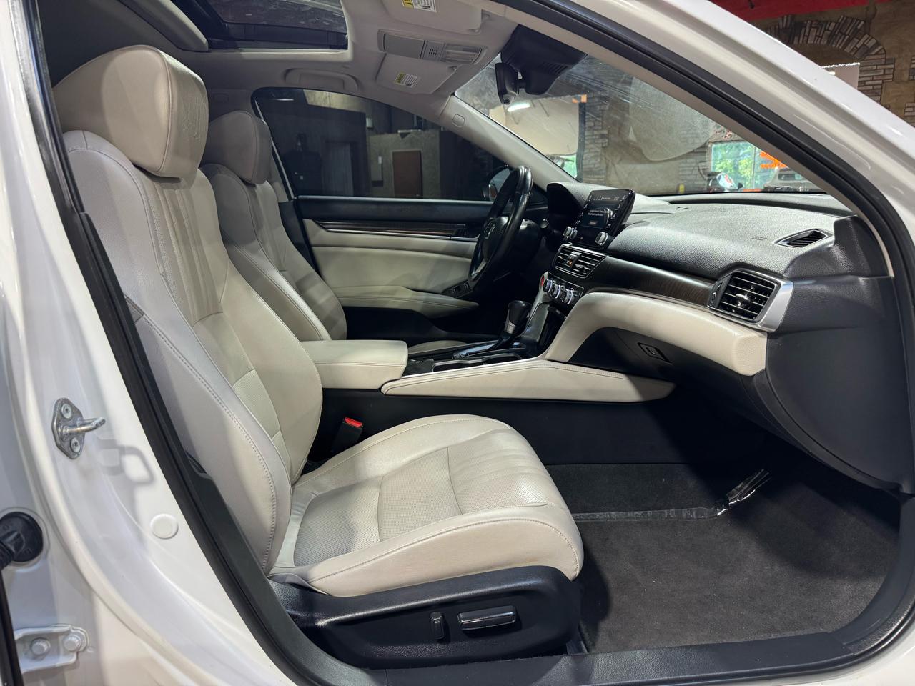 Honda Accord Sedan EX-L 1.5T CVT 2018