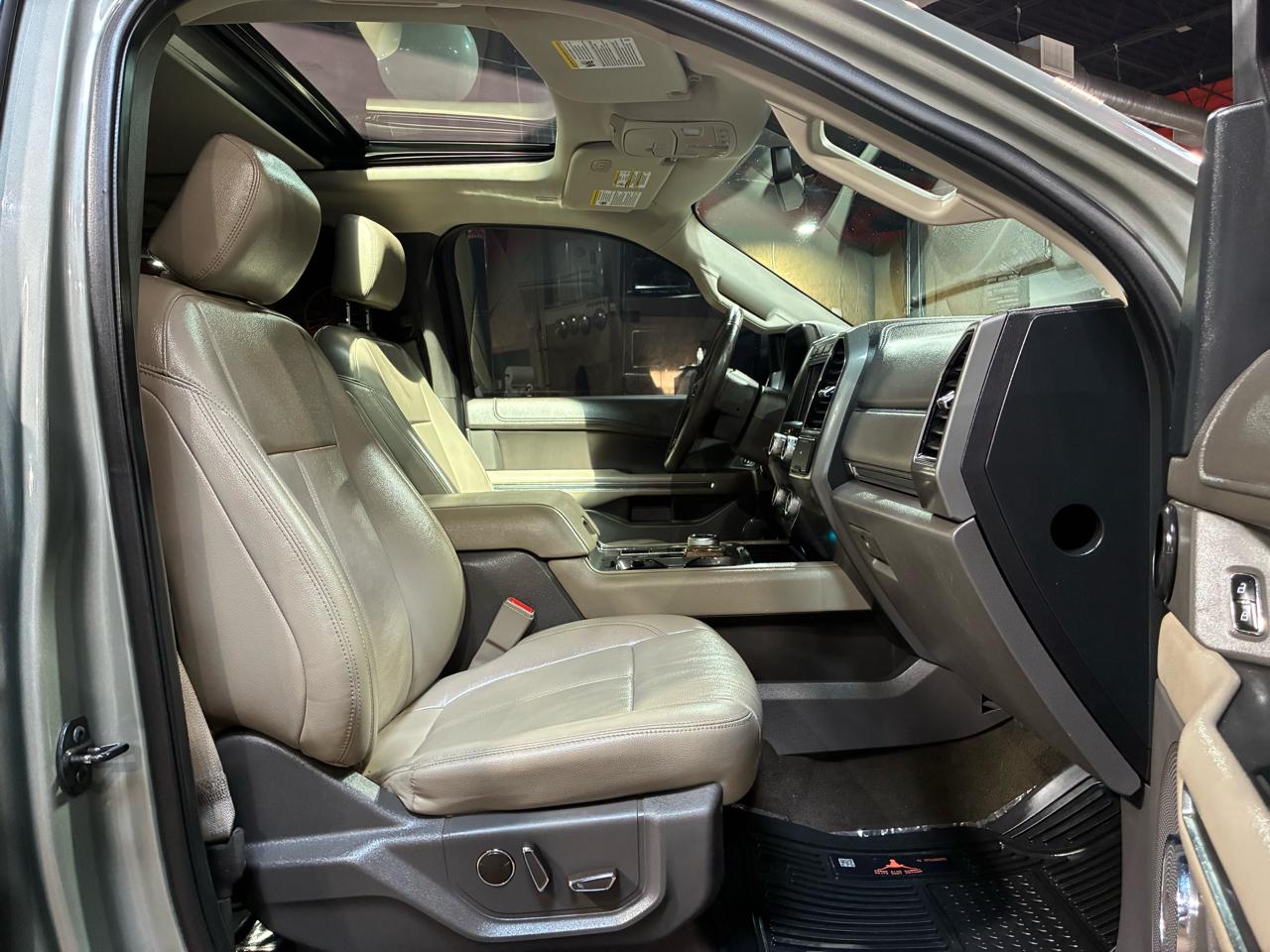 Ford Expedition Max XLT 4x2 2019