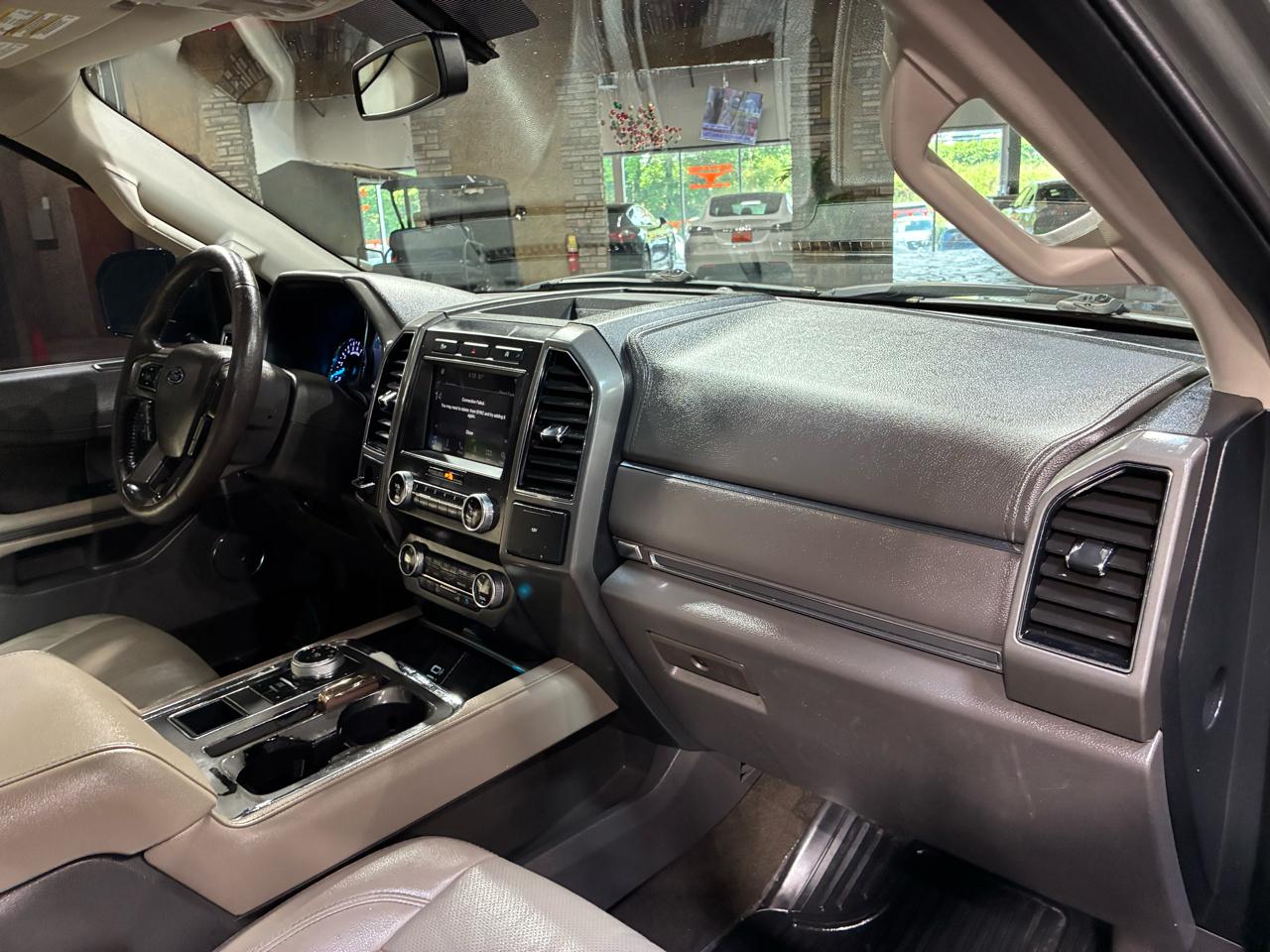 Ford Expedition Max XLT 4x2 2019