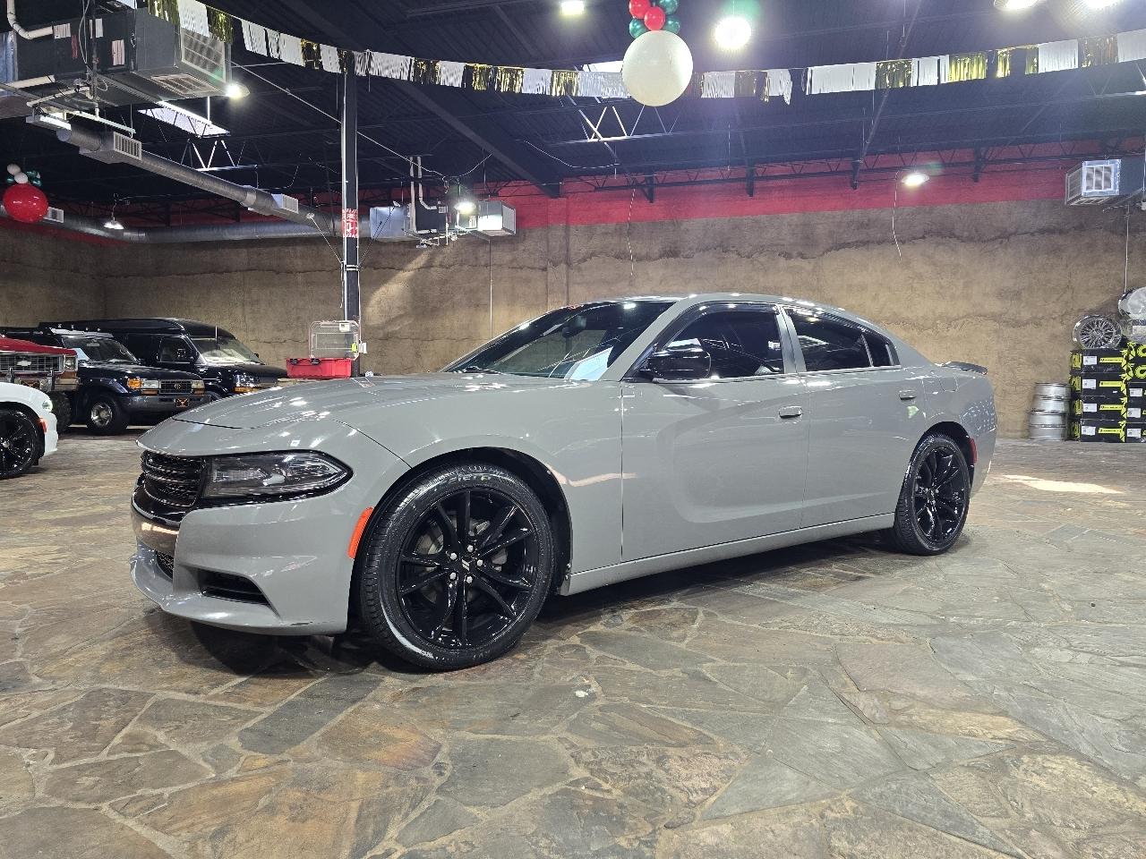 Dodge Charger SE RWD 2017