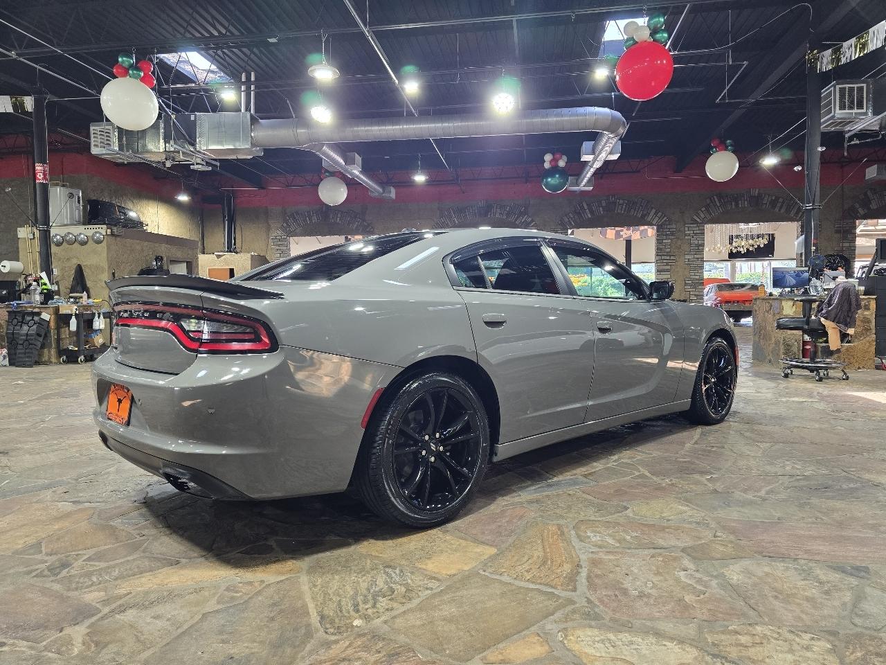 Dodge Charger SE RWD 2017