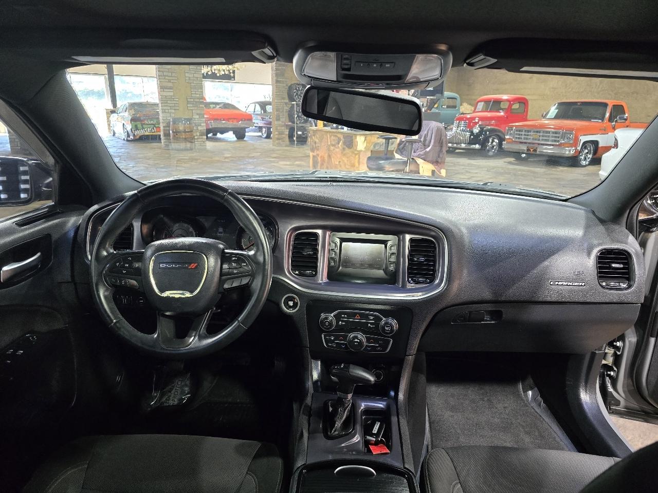 Dodge Charger SE RWD 2017