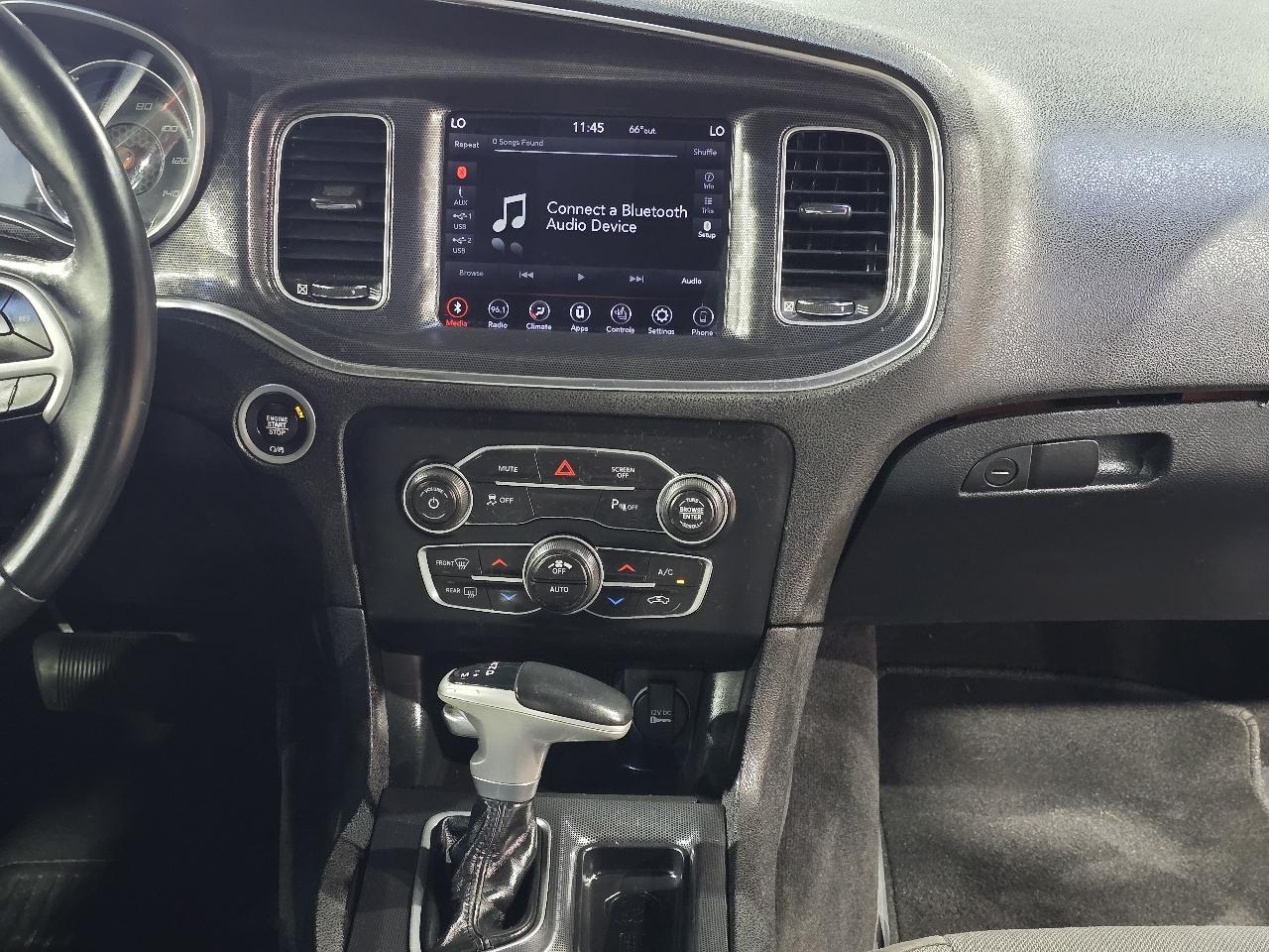Dodge Charger SXT Plus RWD 2018