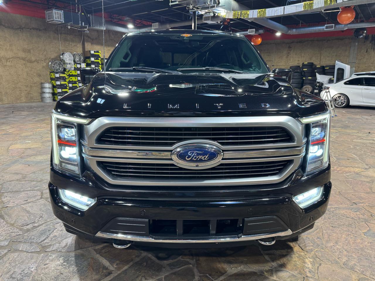Ford F-150 Limited 4WD SuperCrew 5.5' Box 2021