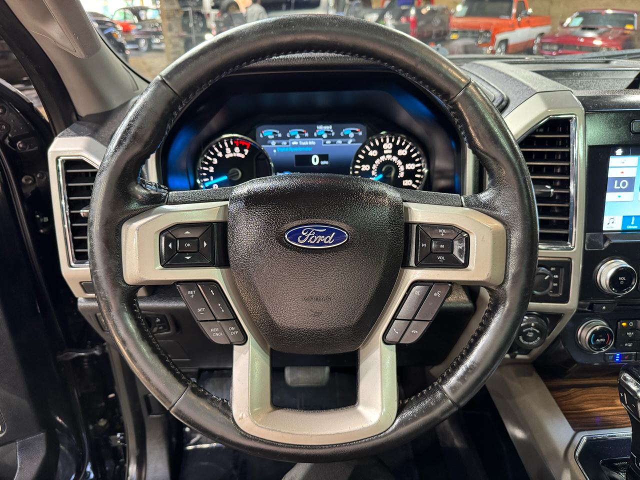 Ford F-150 Lariat 4WD SuperCrew 5.5' Box 2017
