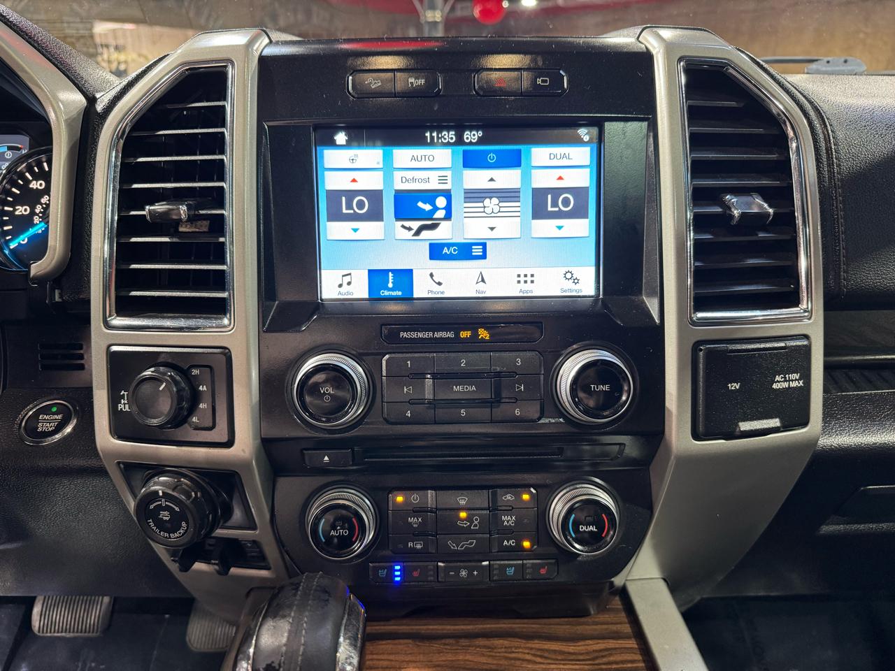 Ford F-150 Lariat 4WD SuperCrew 5.5' Box 2017