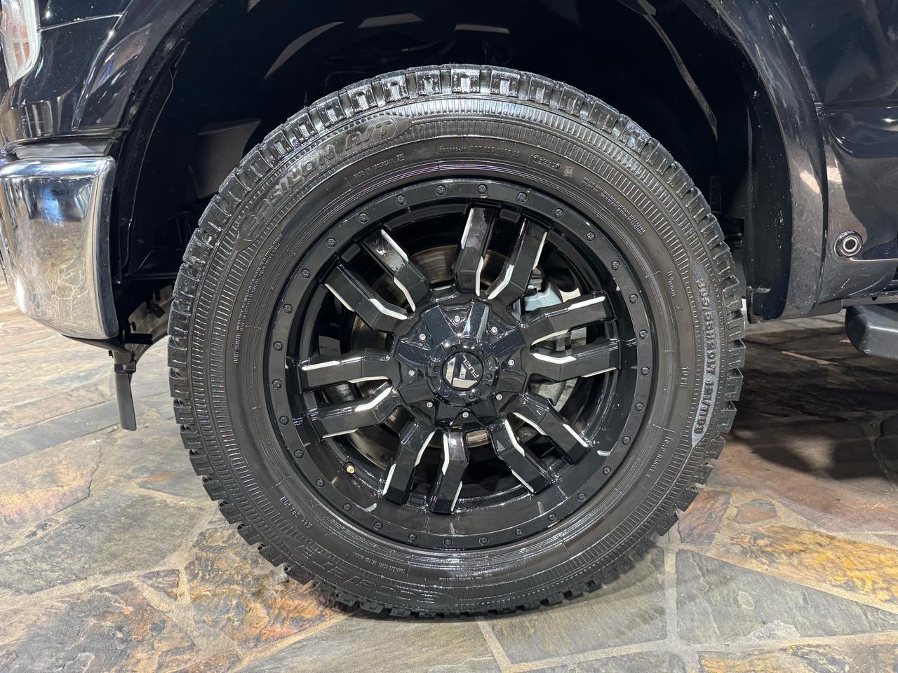 Ford F-150 Lariat 4WD SuperCrew 5.5' Box 2017