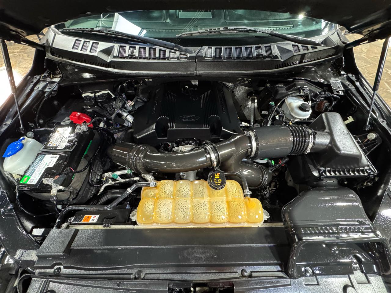 Ford F-150 Lariat 4WD SuperCrew 5.5' Box 2017