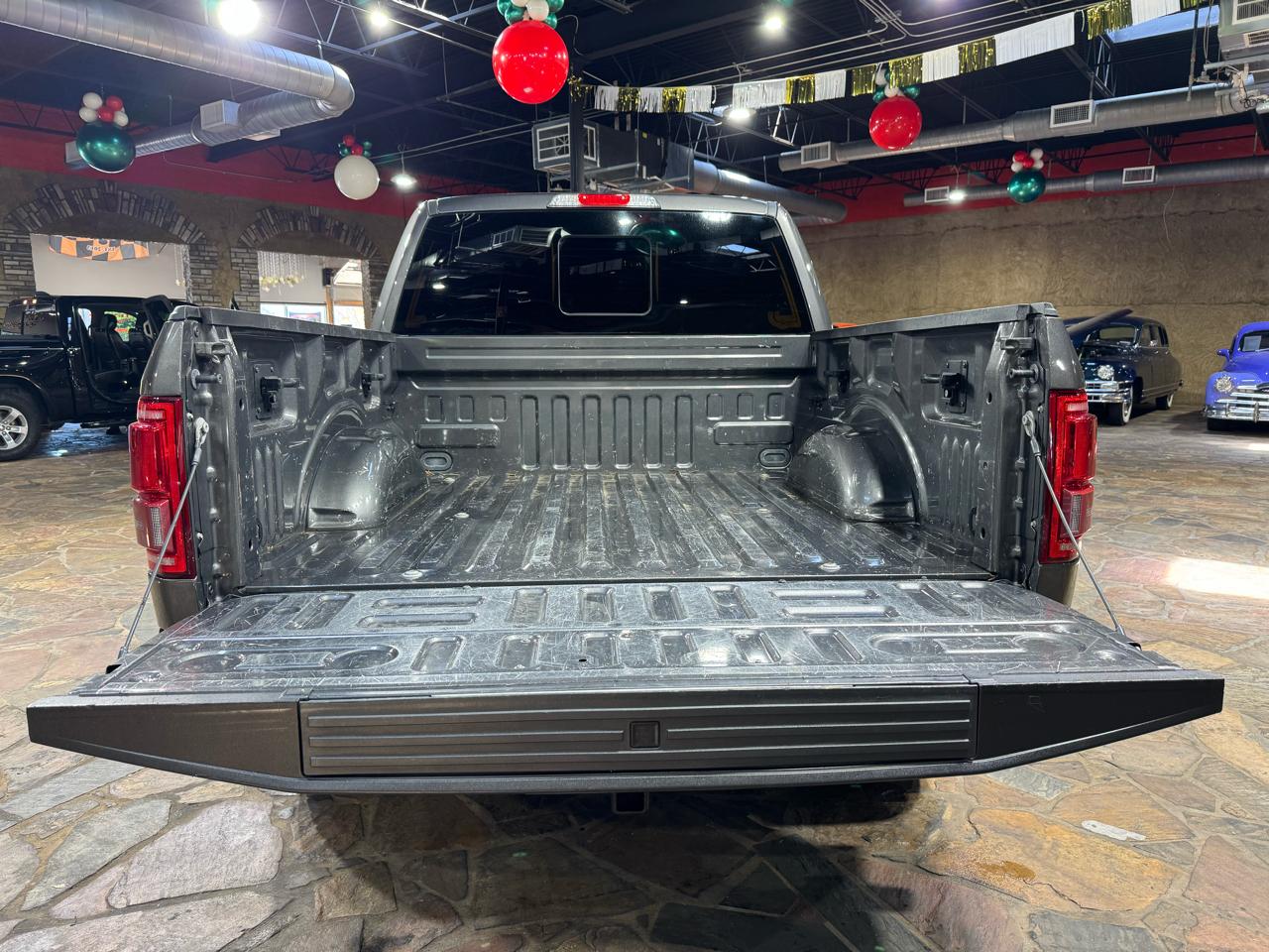 Ford F-150 Lariat 4WD SuperCrew 5.5' Box 2017