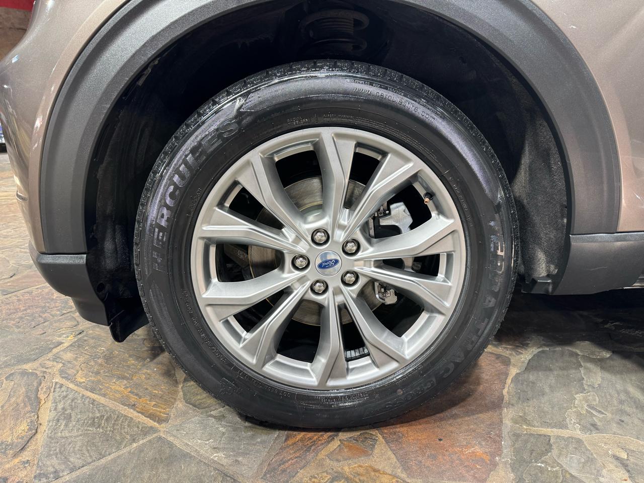 Ford Explorer Limited 4WD 2021