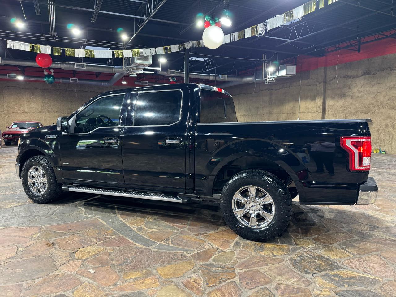 Ford F-150 XLT 2WD SuperCrew 5.5' Box 2016