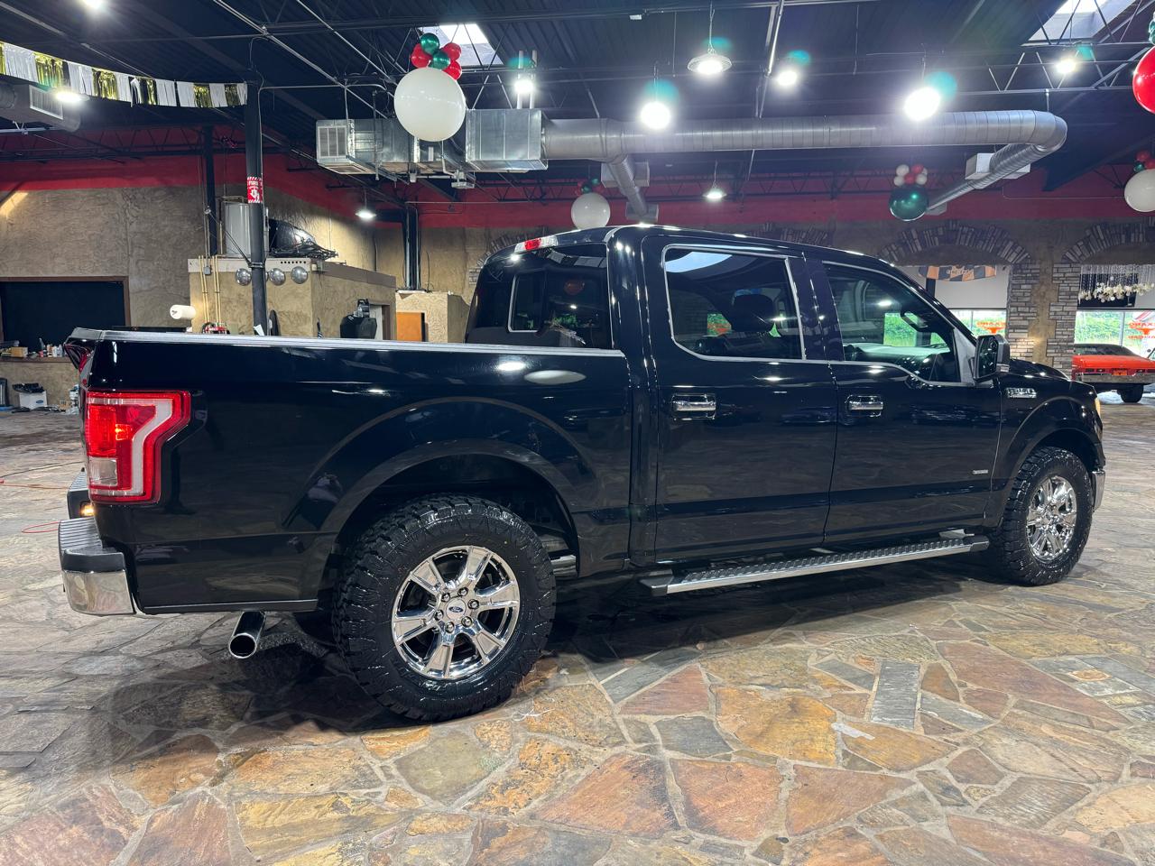 Ford F-150 XLT 2WD SuperCrew 5.5' Box 2016
