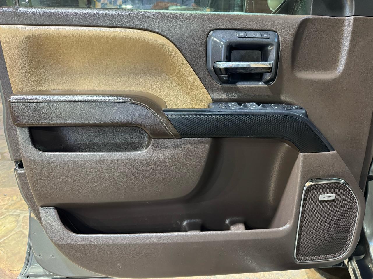 GMC Sierra 1500 4WD Crew Cab 143.5" Denali 2018