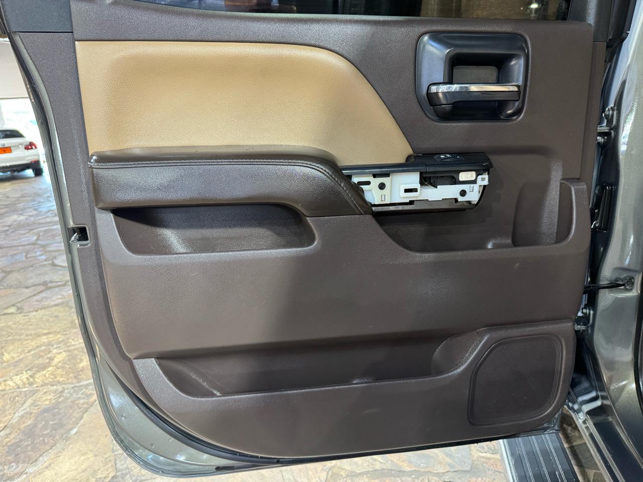 GMC Sierra 1500 4WD Crew Cab 143.5" Denali 2018