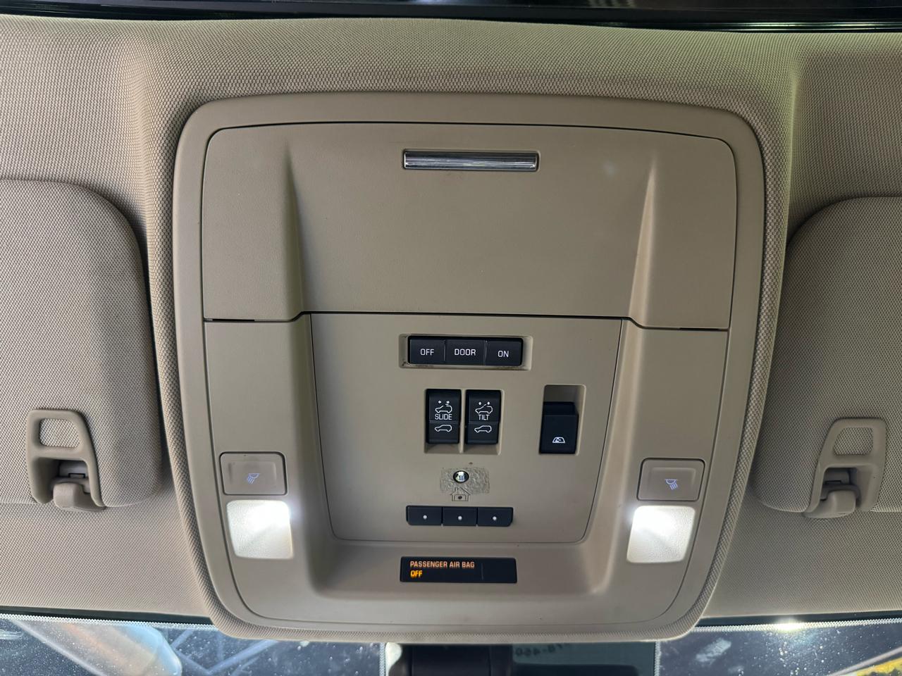 GMC Sierra 1500 4WD Crew Cab 143.5" Denali 2018