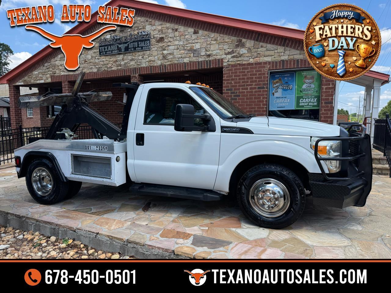 2011 Ford Super Duty F-350 DRW 2WD Reg Cab 141" WB 60" CA XLT
