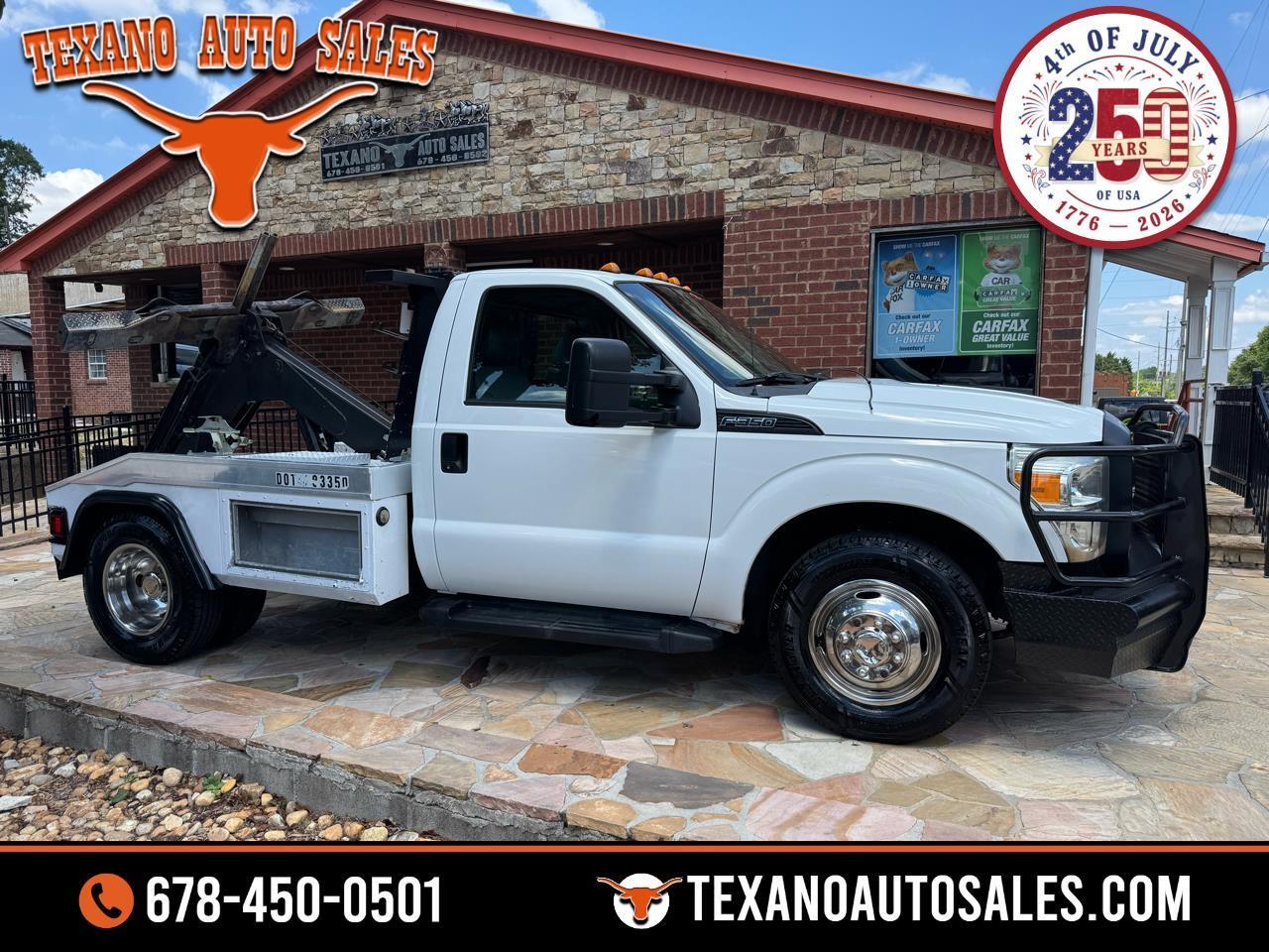 2011 Ford Super Duty F-350 DRW 2WD Reg Cab 141" WB 60" CA XLT