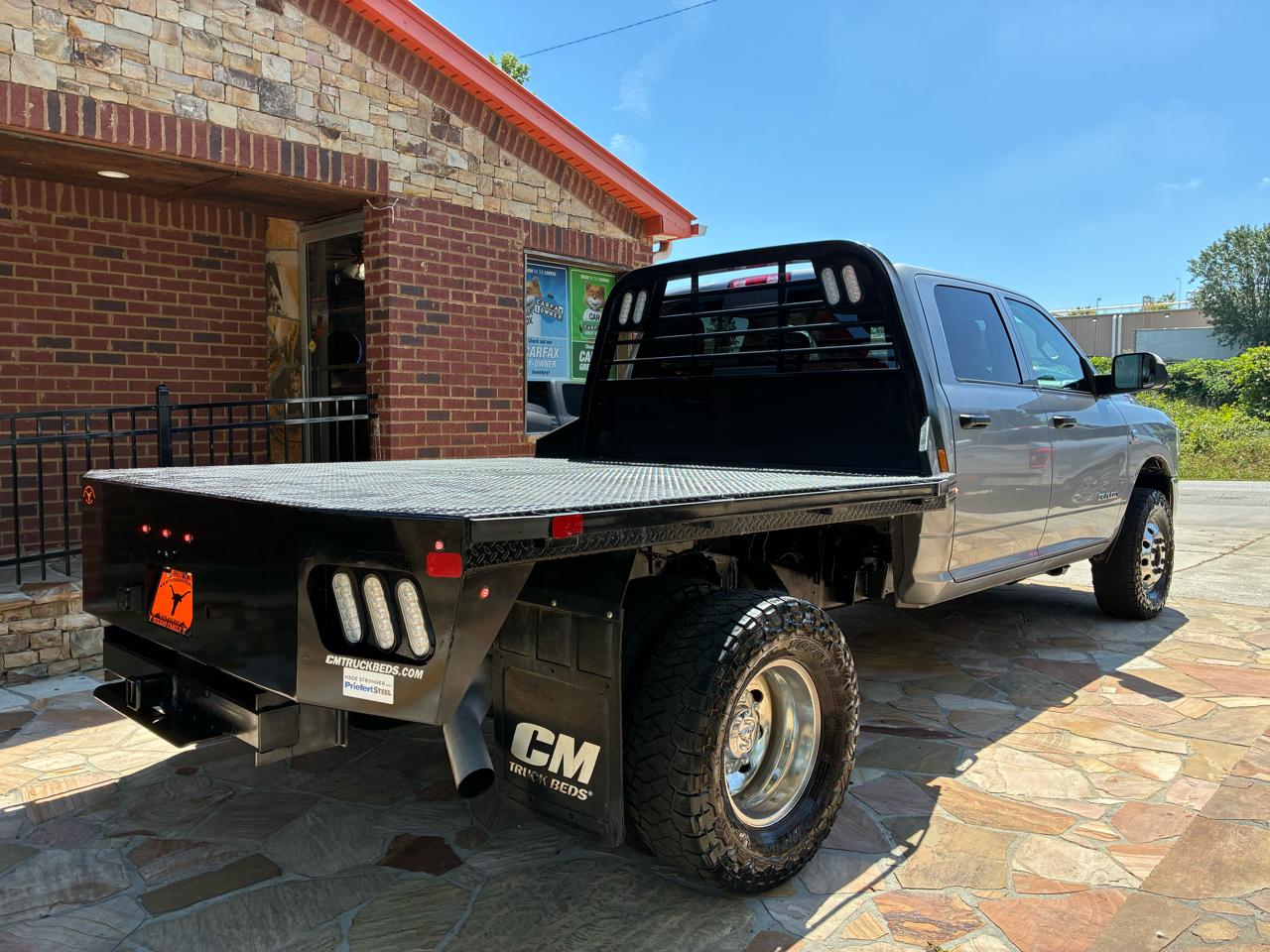 RAM 3500 Tradesman 4x4 Crew Cab 8' Box 2020