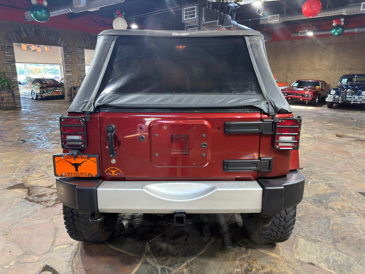 Jeep Wrangler Unlimited 4WD 4dr Sahara 2009