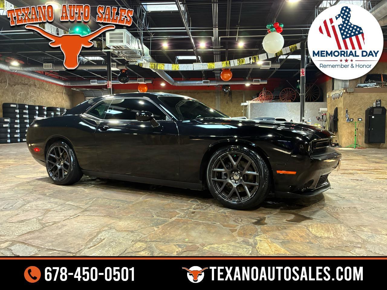 Dodge Challenger 2dr Cpe R/T Shaker 2016