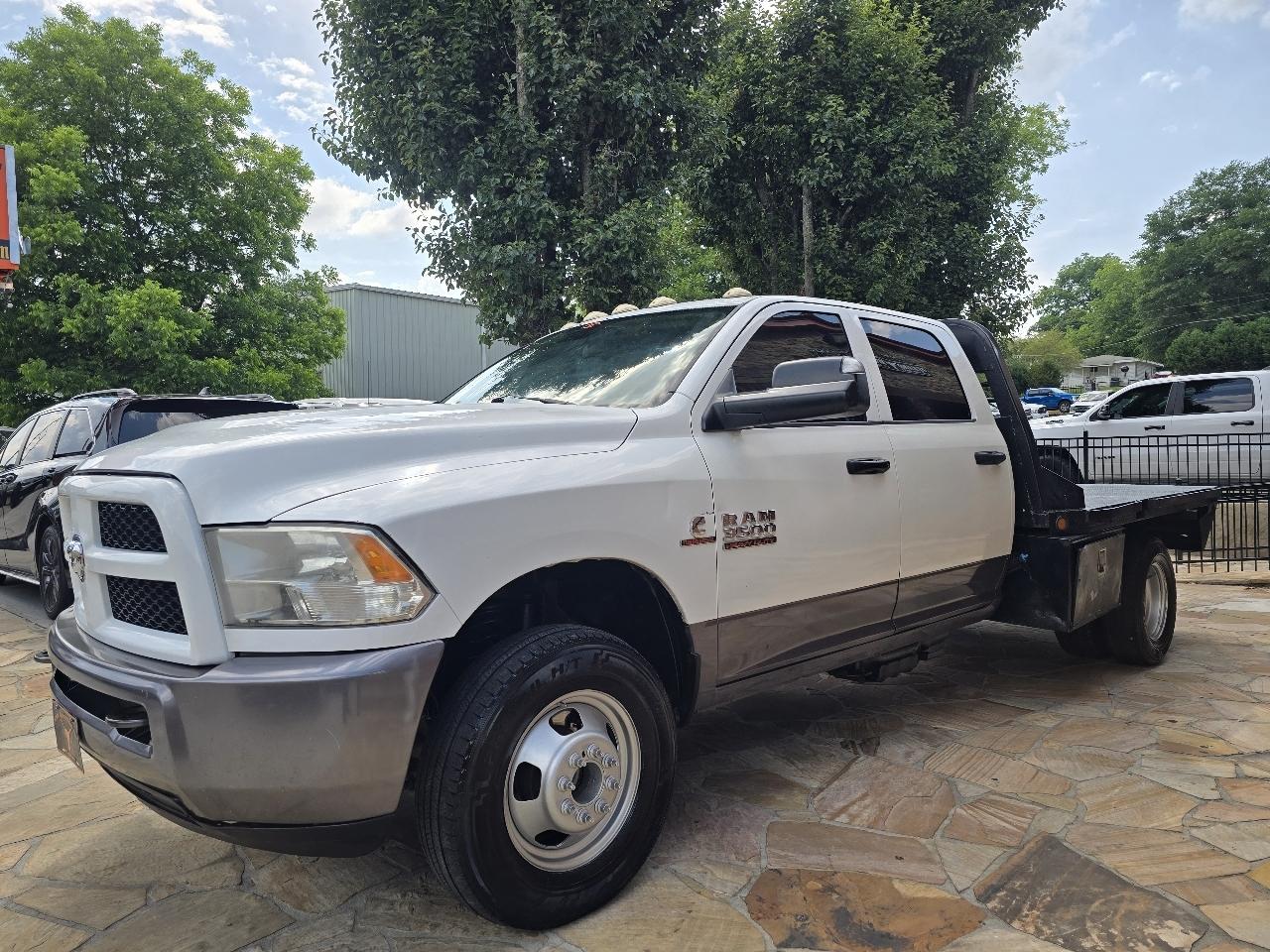 RAM 3500 4WD Crew Cab 172" WB 60" CA Tradesman 2014