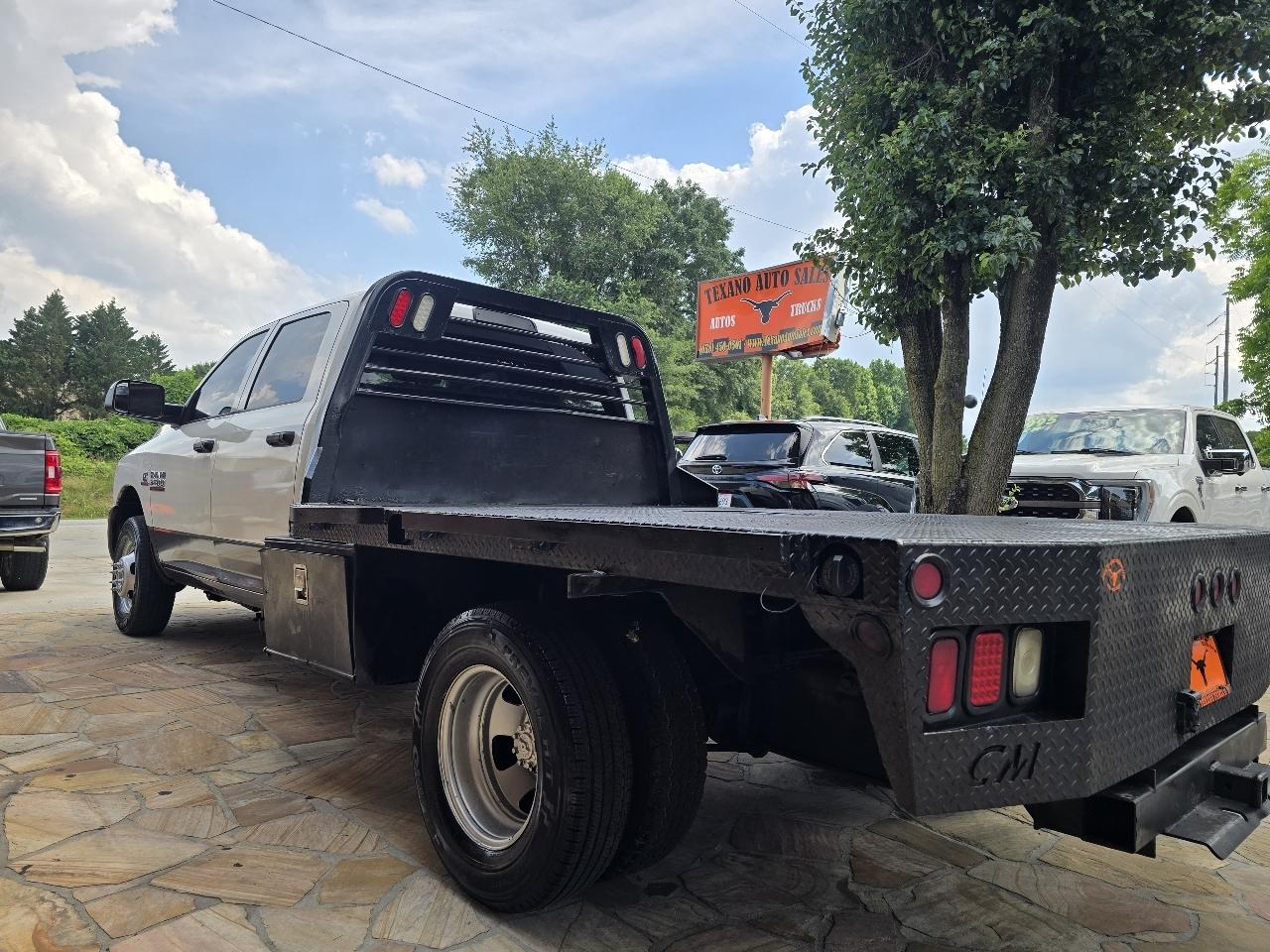 RAM 3500 4WD Crew Cab 172" WB 60" CA Tradesman 2014