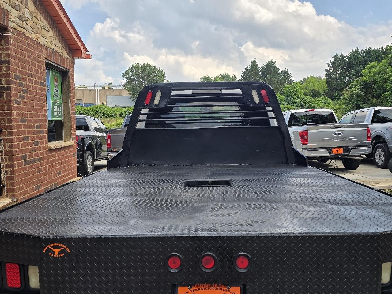 RAM 3500 4WD Crew Cab 172" WB 60" CA Tradesman 2014