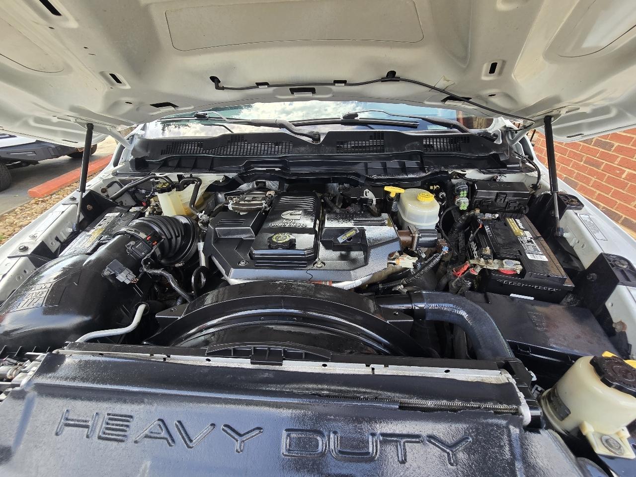 RAM 3500 4WD Crew Cab 172" WB 60" CA Tradesman 2014