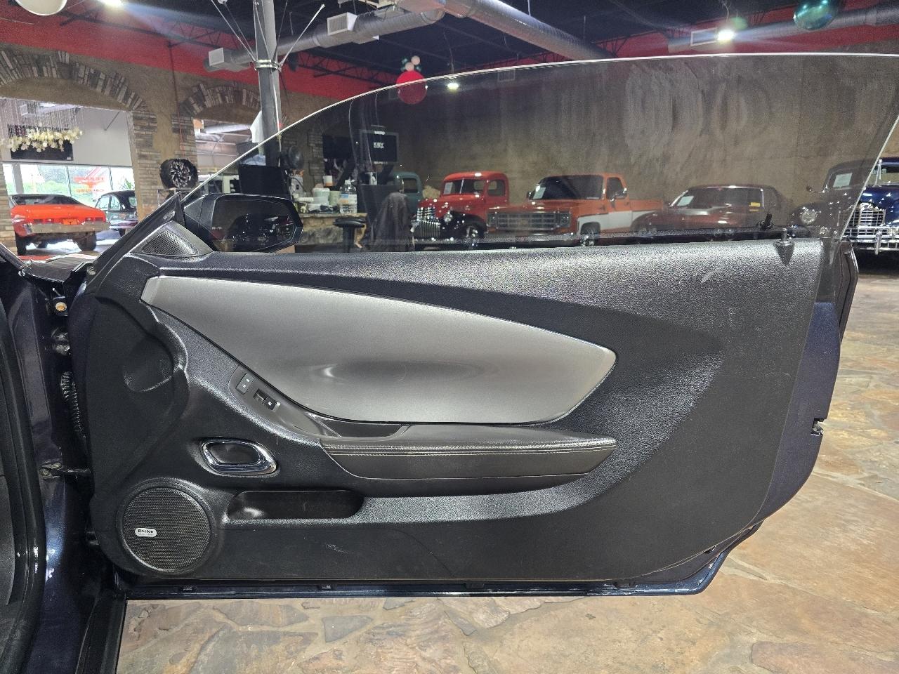 Chevrolet Camaro 2dr Cpe LT w/2LT 2013