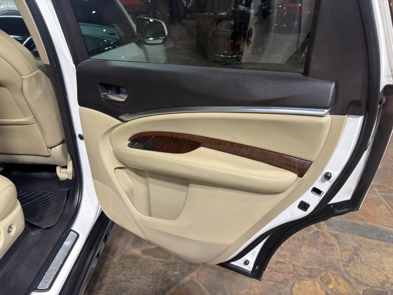 Acura MDX SH-AWD w/Technology Pkg 2017