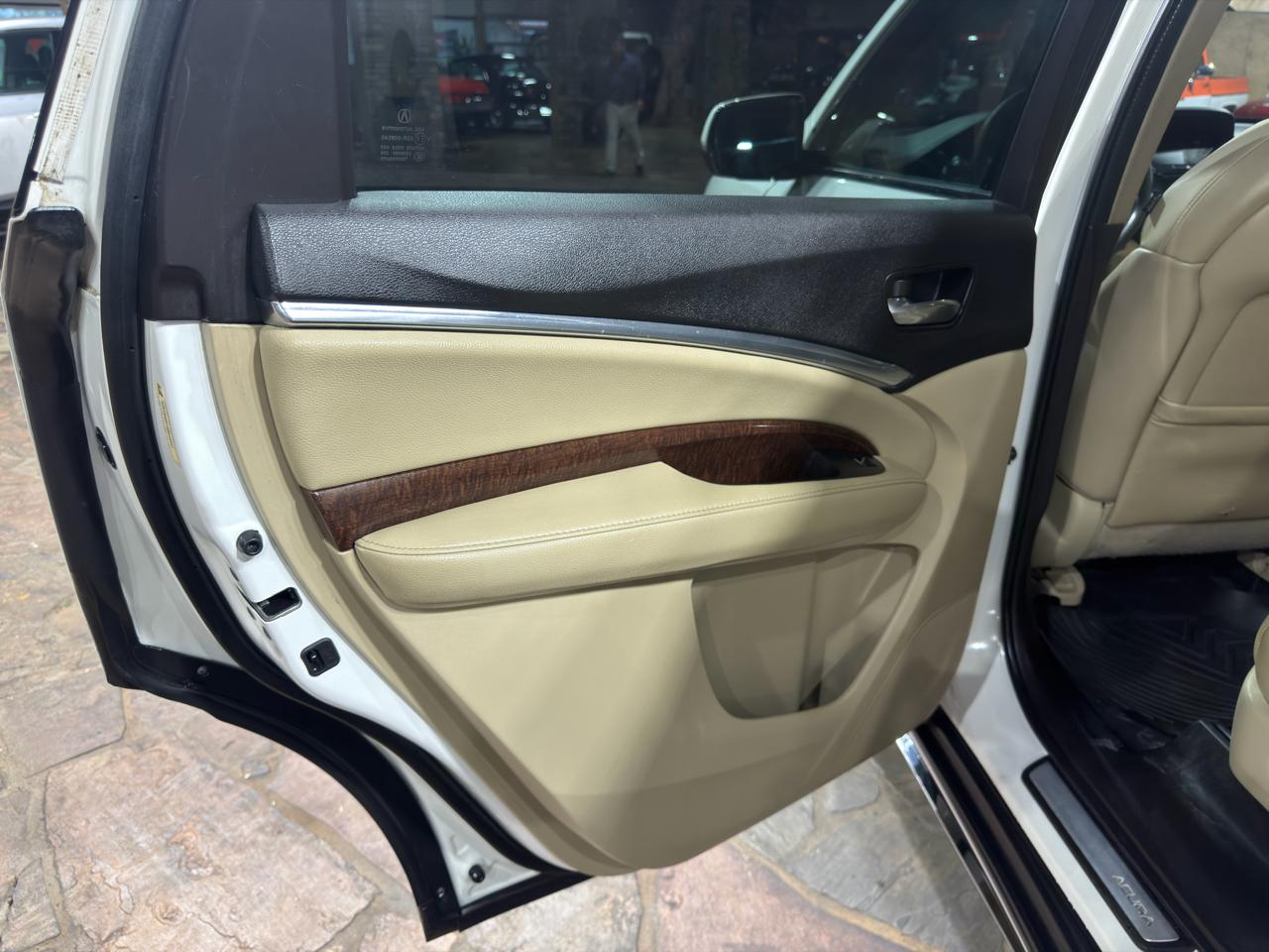 Acura MDX SH-AWD w/Technology Pkg 2017