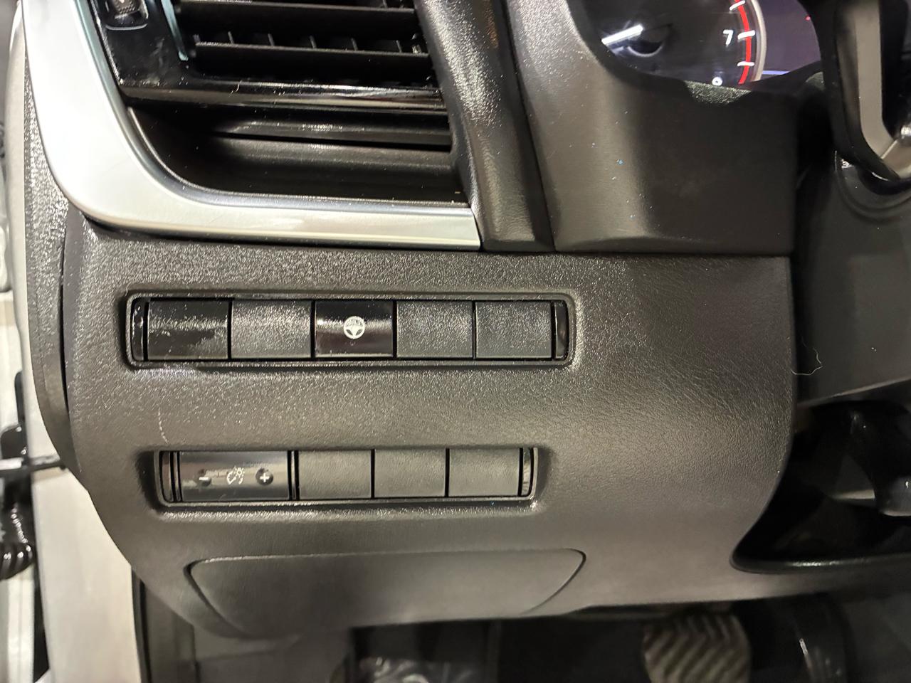 Nissan Rogue FWD SV 2021