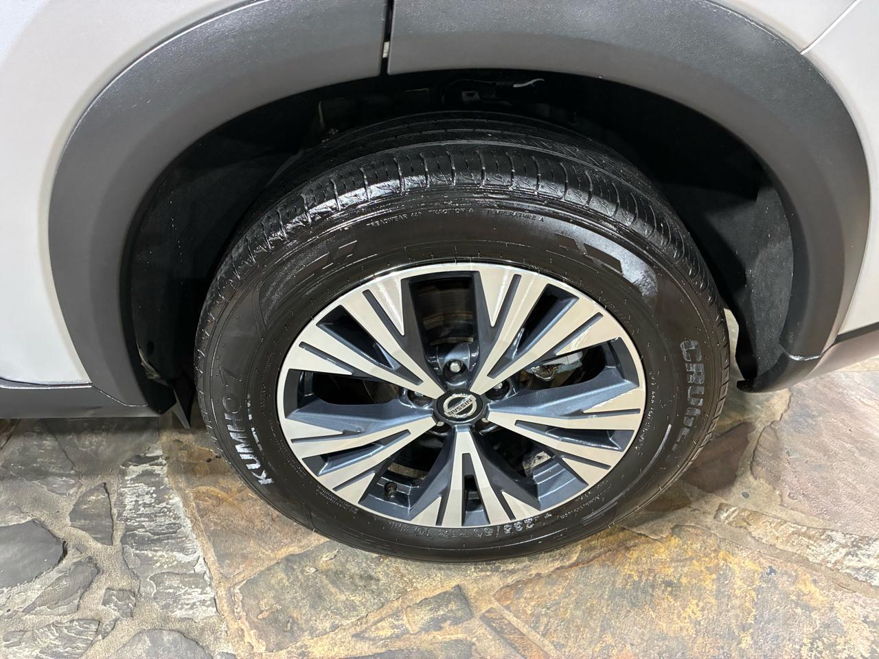 Nissan Rogue FWD SV 2021