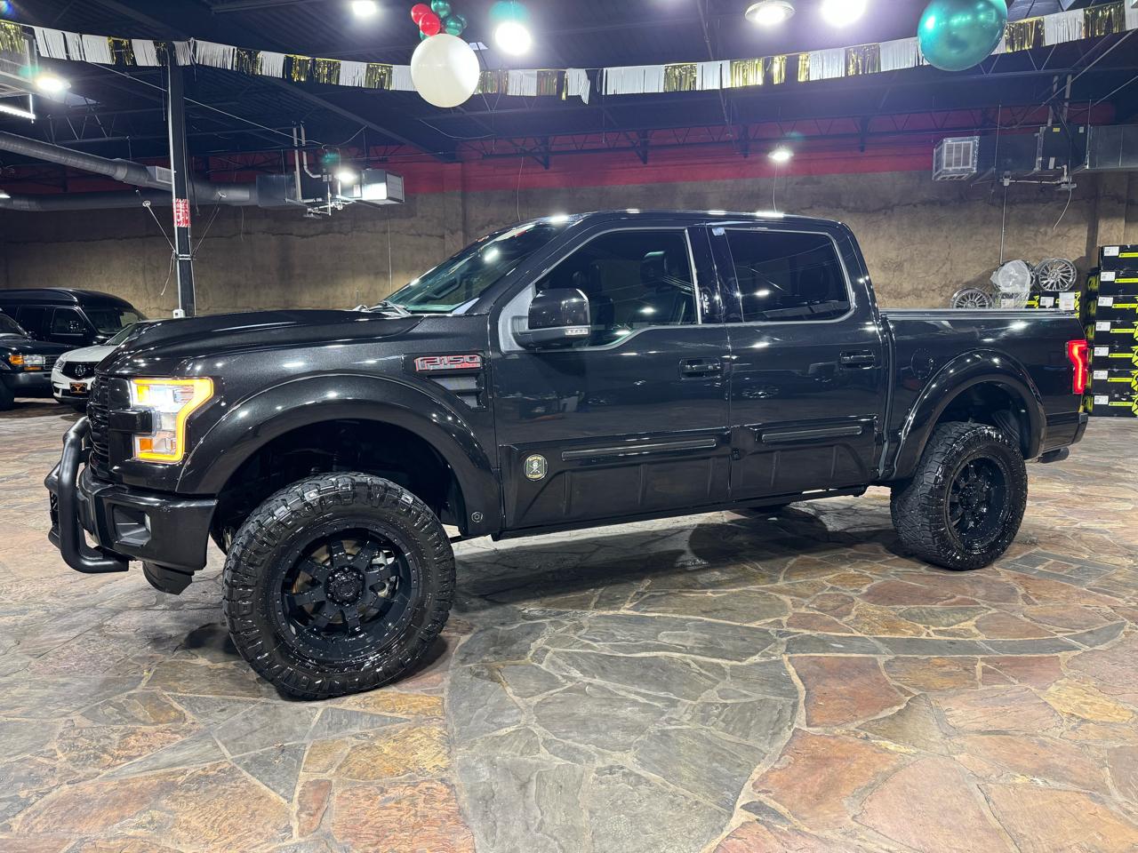 Ford F-150 4WD SuperCrew 145" Lariat 2015