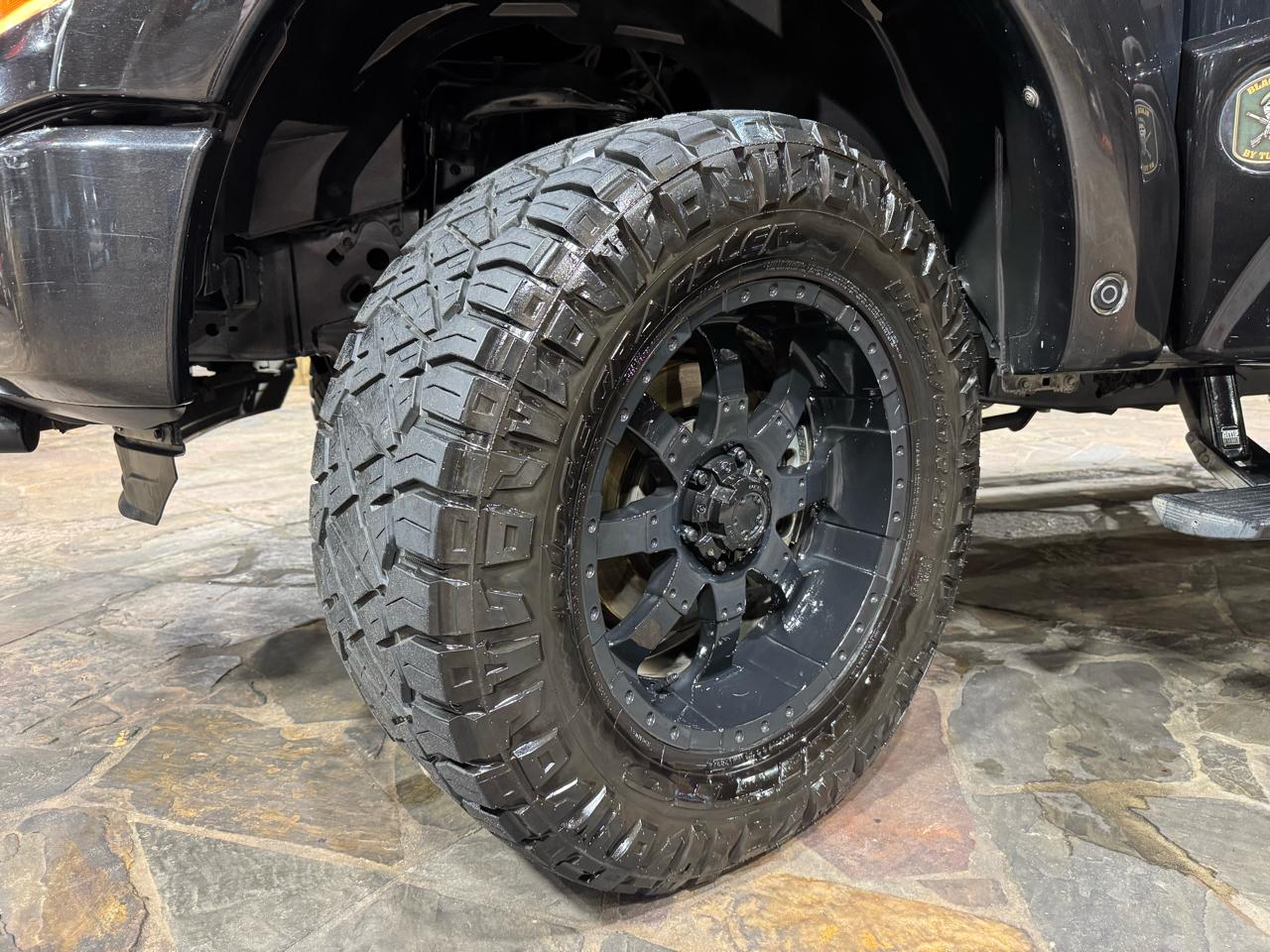 Ford F-150 4WD SuperCrew 145" Lariat 2015