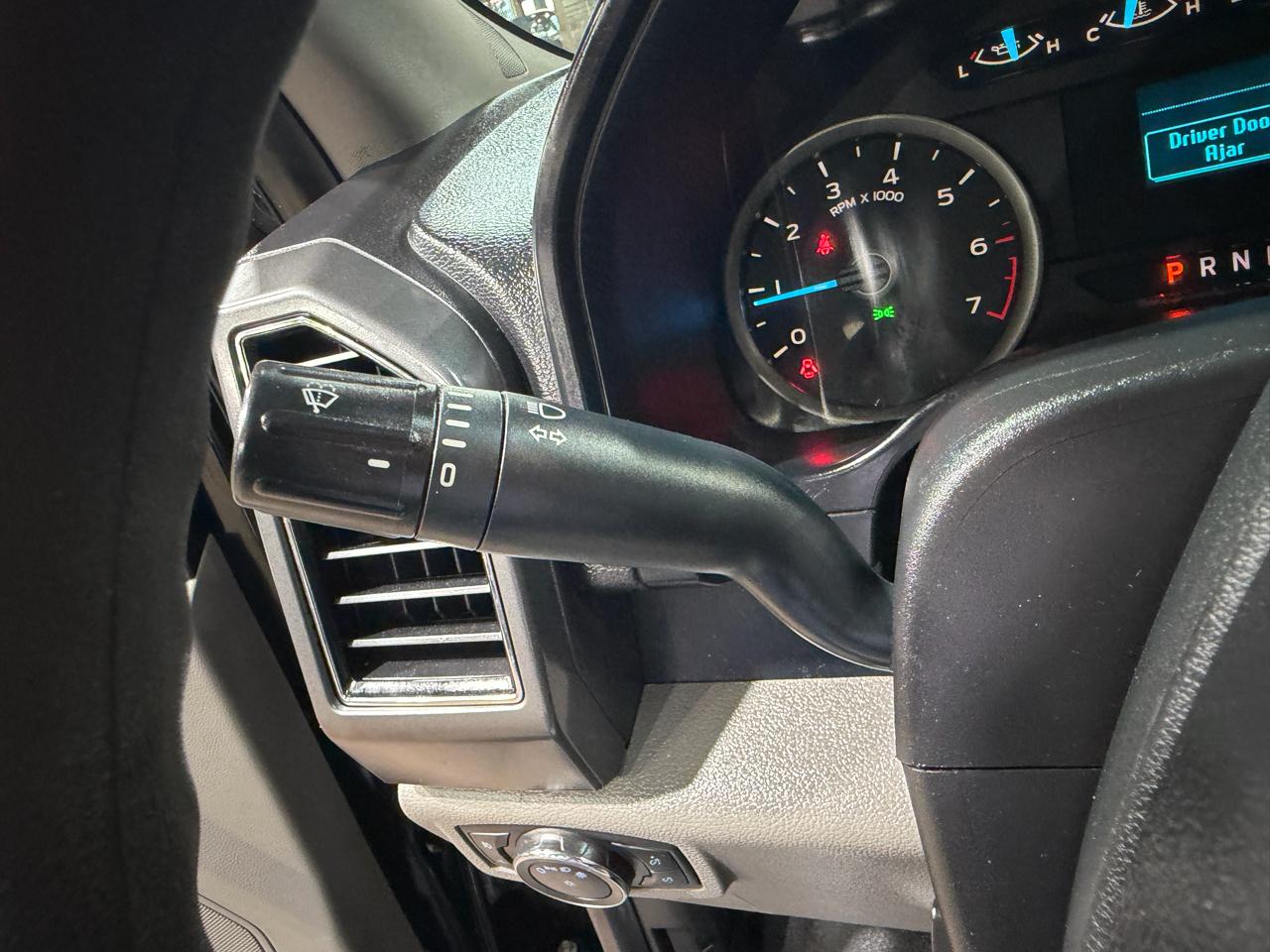 Ford F-150 2WD SuperCrew 150" XLT 2018