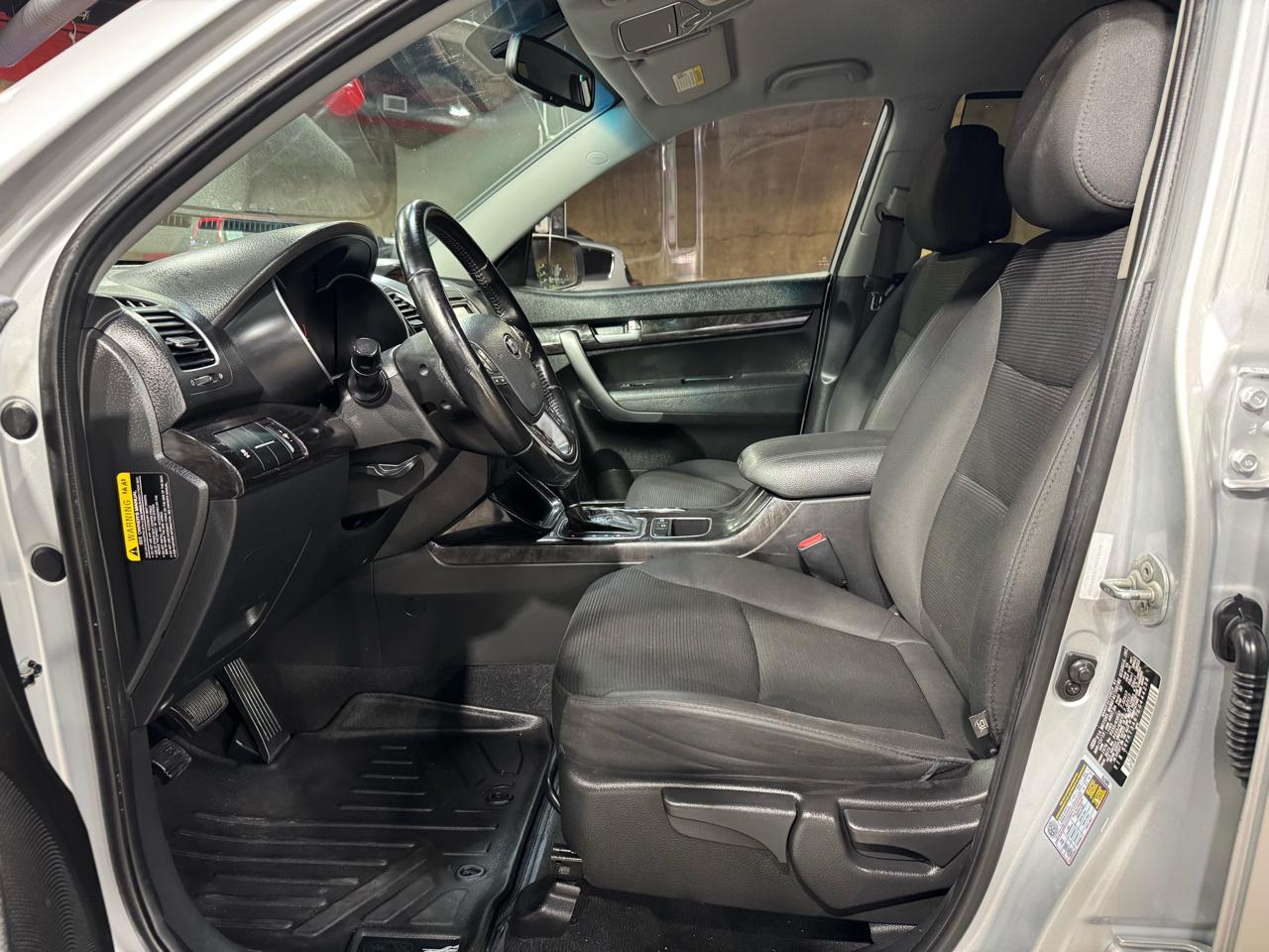 Kia Sorento 2WD 4dr I4 LX 2014