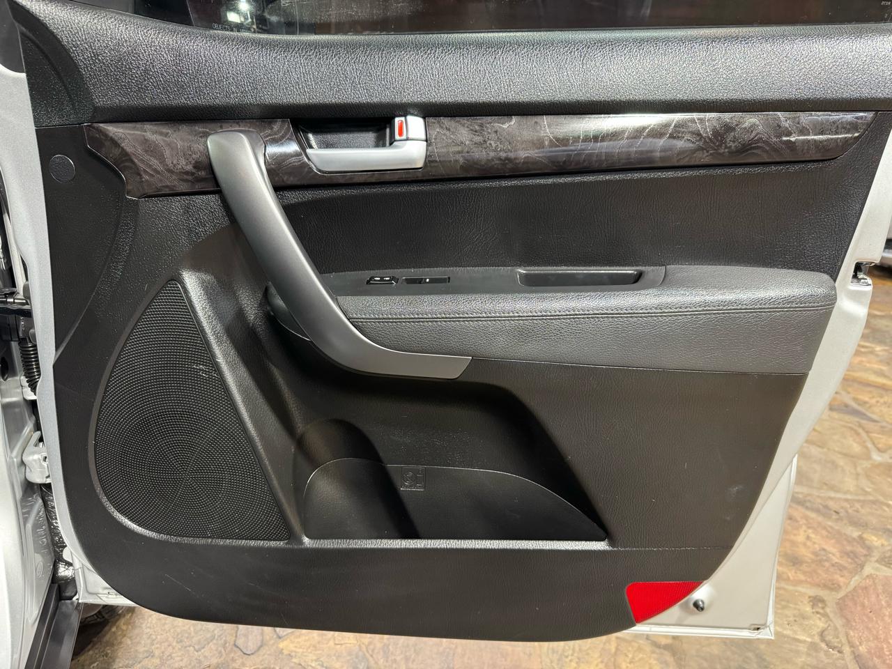 Kia Sorento 2WD 4dr I4 LX 2014