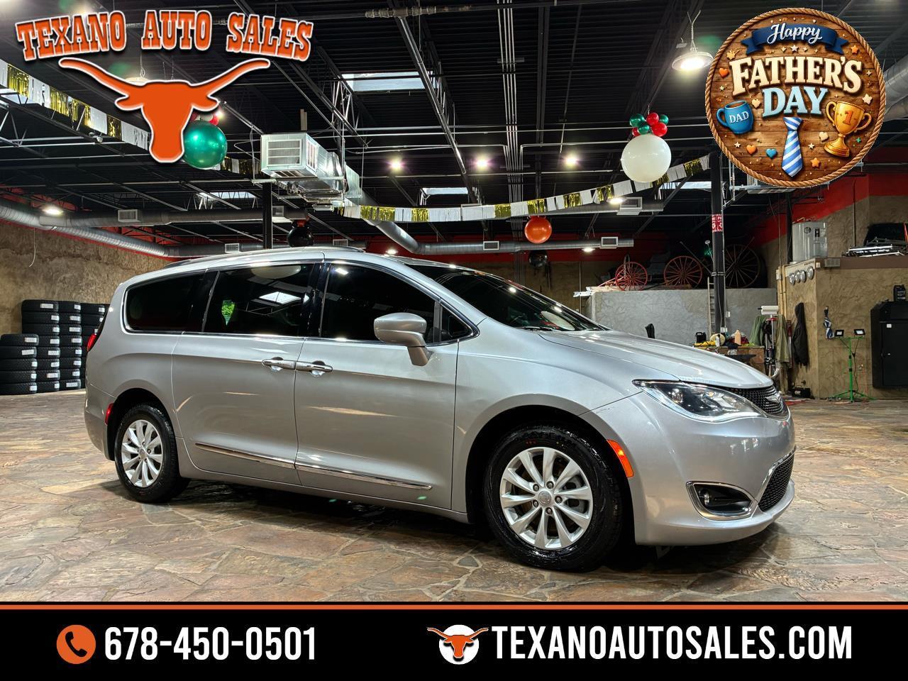 Chrysler Pacifica Touring-L FWD 2017