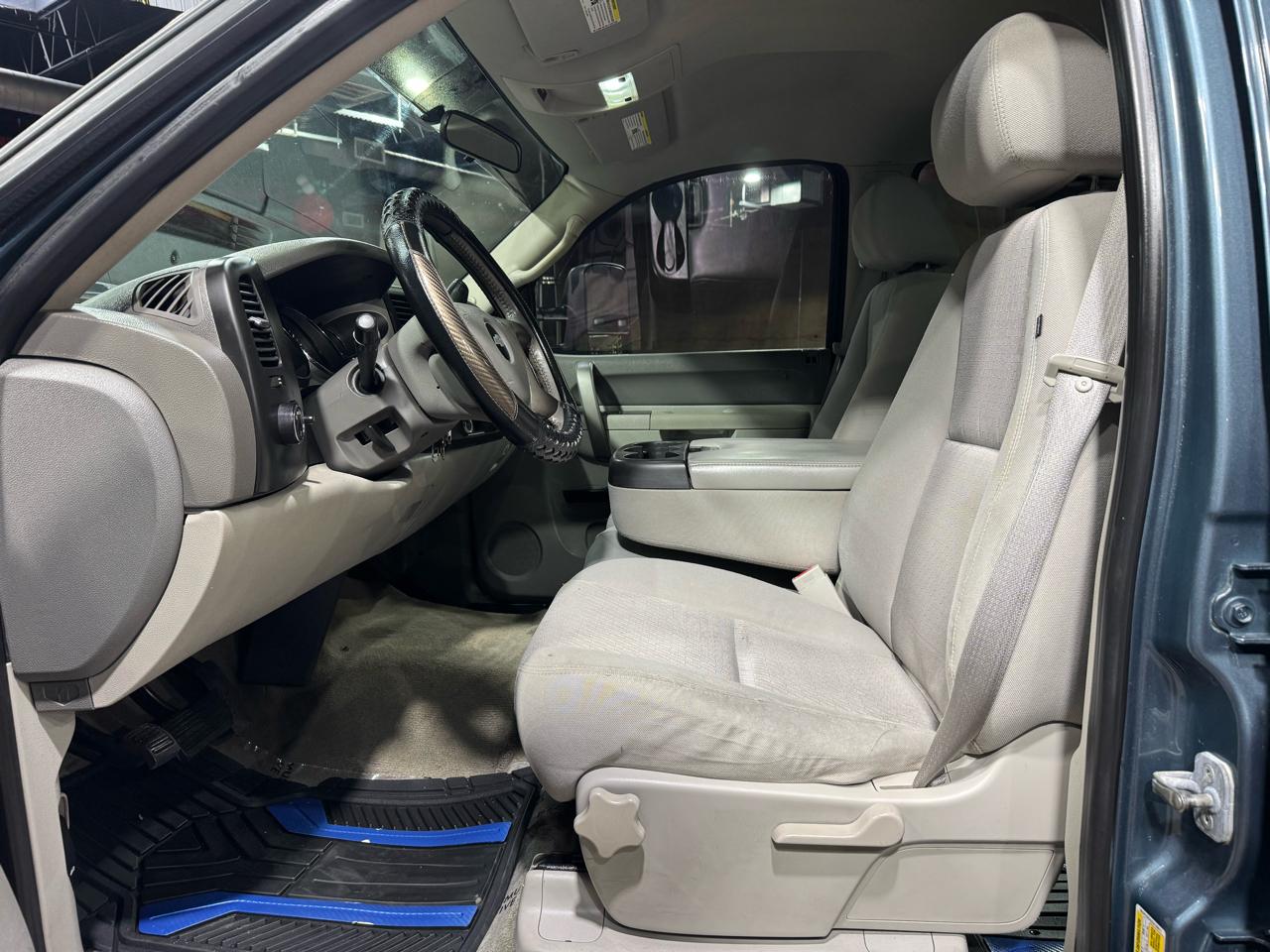 Chevrolet Silverado 1500 2WD Crew Cab 143.5" LT 2012
