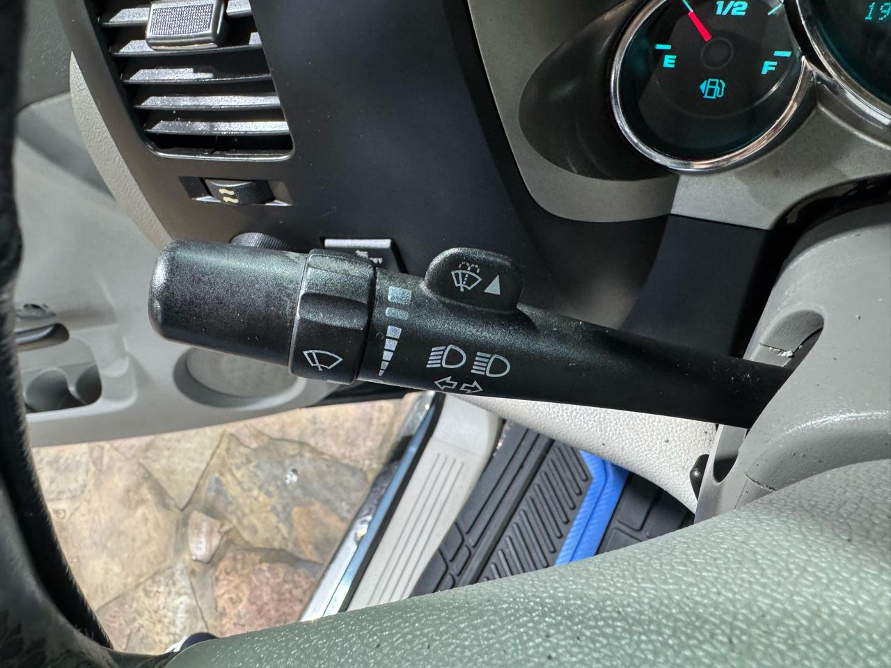 Chevrolet Silverado 1500 2WD Crew Cab 143.5" LT 2012