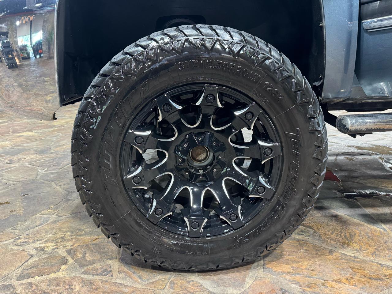 Chevrolet Silverado 1500 2WD Crew Cab 143.5" LT 2012