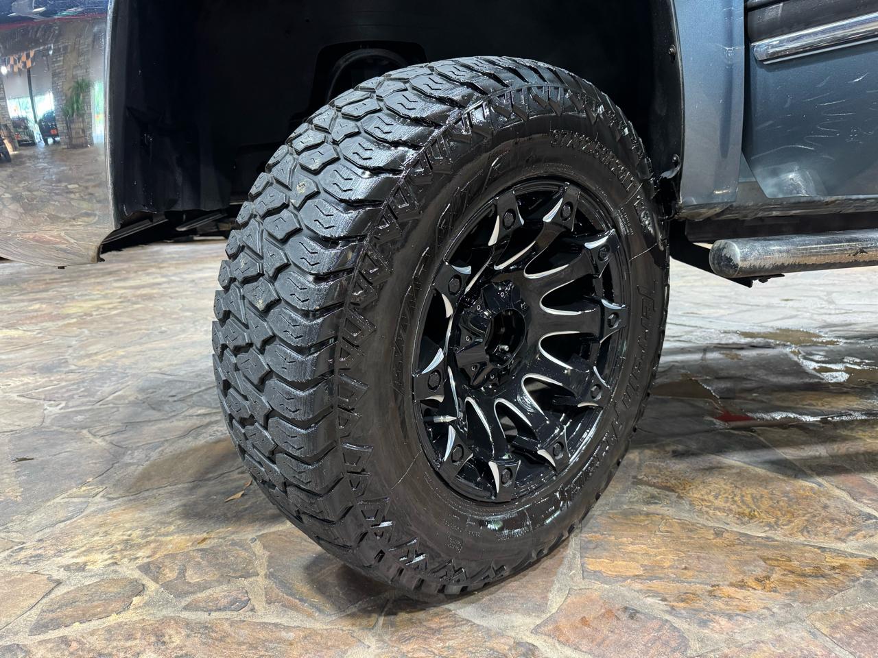 Chevrolet Silverado 1500 2WD Crew Cab 143.5" LT 2012