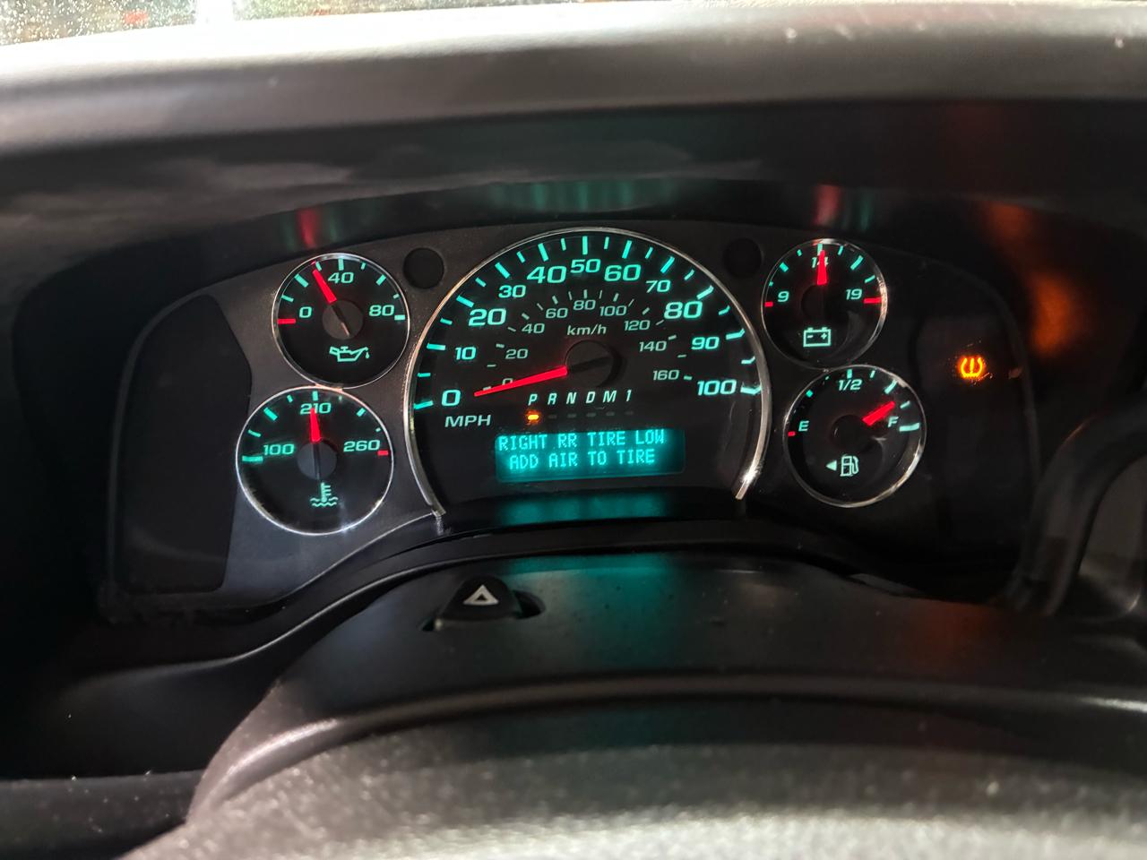 Chevrolet Express Cargo Van RWD 2500 135" 2013