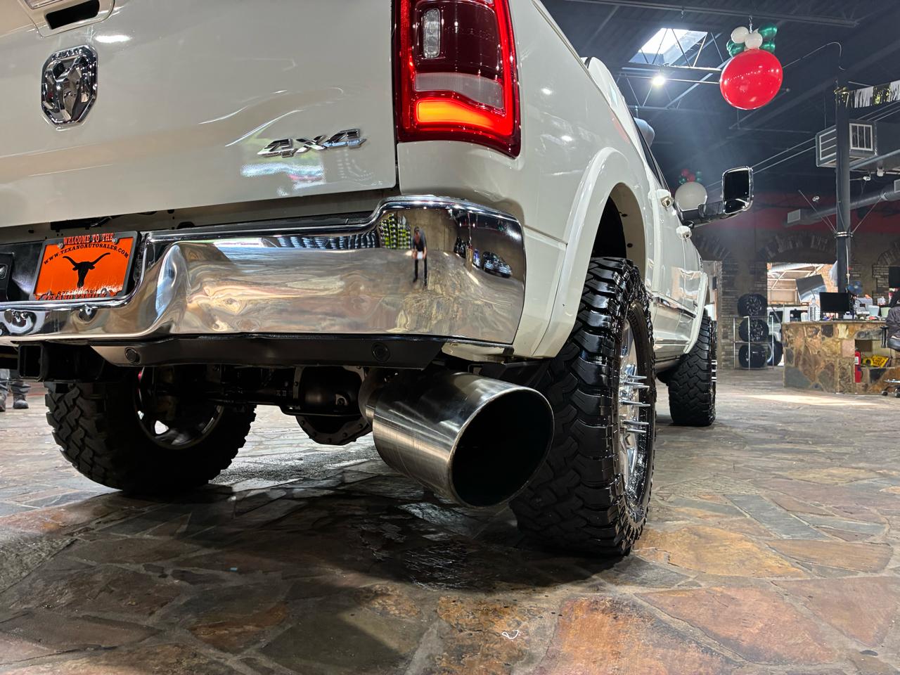 RAM 2500 Limited 4x4 Crew Cab 6'4" Box 2019