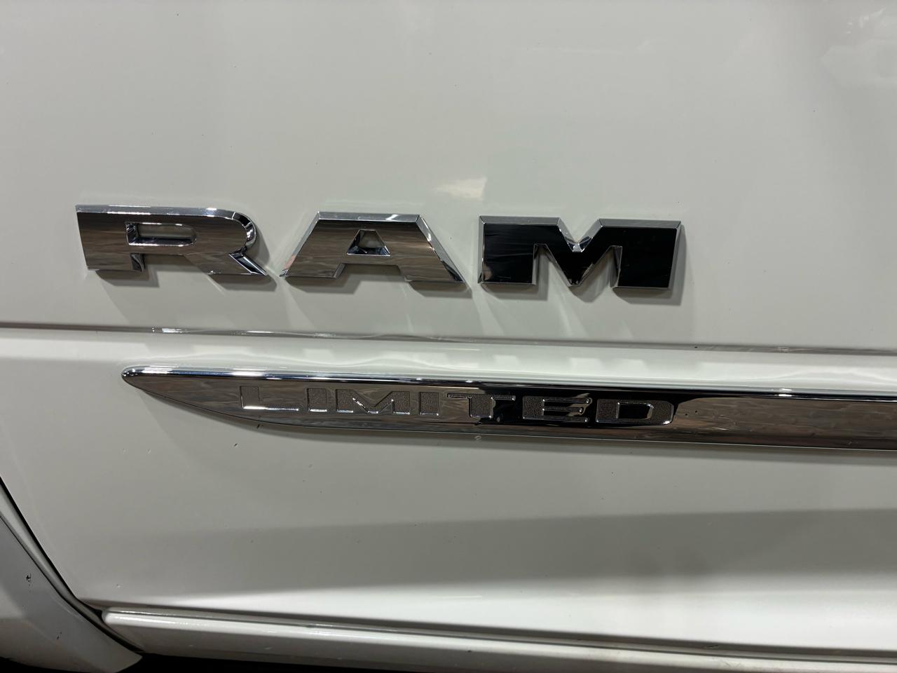 RAM 2500 Limited 4x4 Crew Cab 6'4" Box 2019